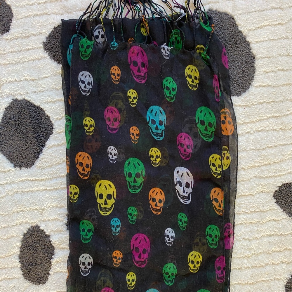 Multicolored skull scarf rocker rockabilly punk